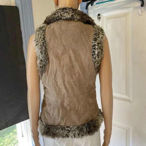 Live a Little Leather Suede Vest Jacket Lady M Faux Fur Tan Boho Western Gothic - Picture 7 of 9